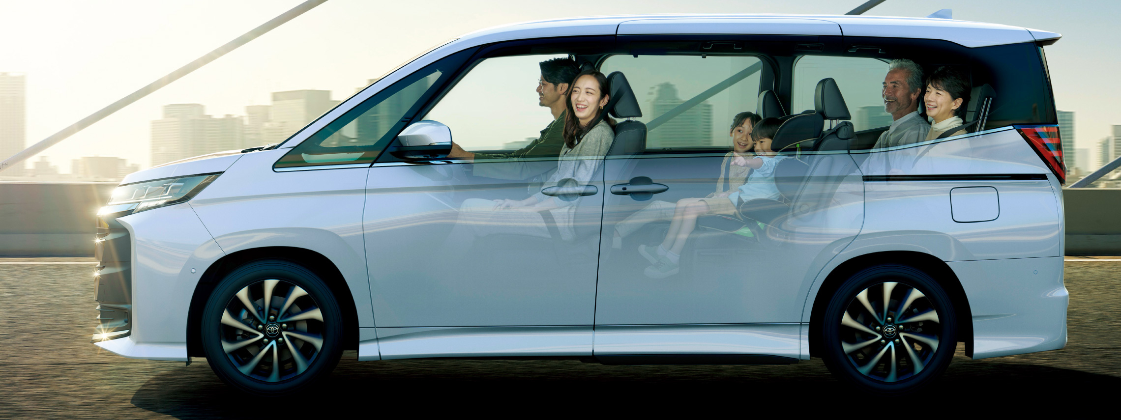 ノア | 室内空間 | トヨタユナイテッド奈良【公式サイト】