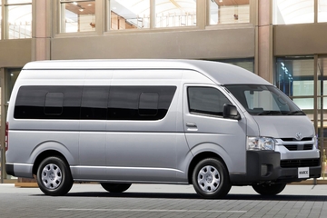 COMMUTER・2WD・2800ディーゼル・GL